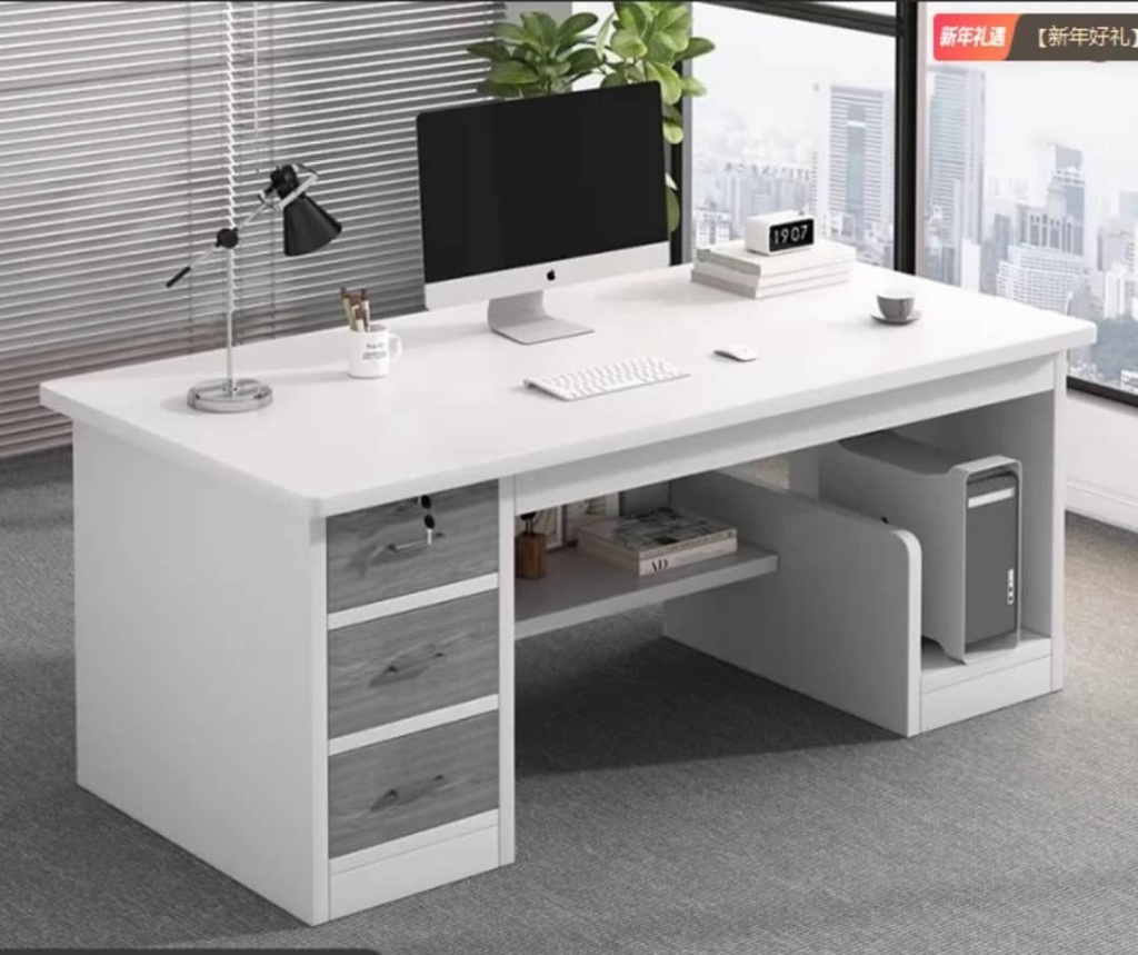 Enough space for your office tools